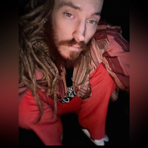 Meet your Posher, Chase - Picture 2 of 3